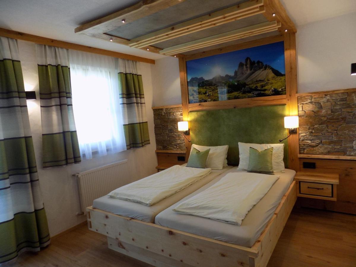Appartements Obergollerhof Assling エクステリア 写真