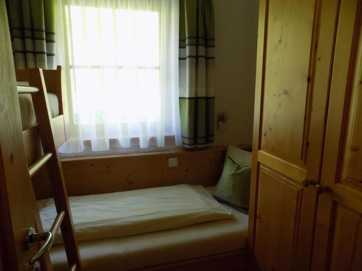 Appartements Obergollerhof Assling エクステリア 写真