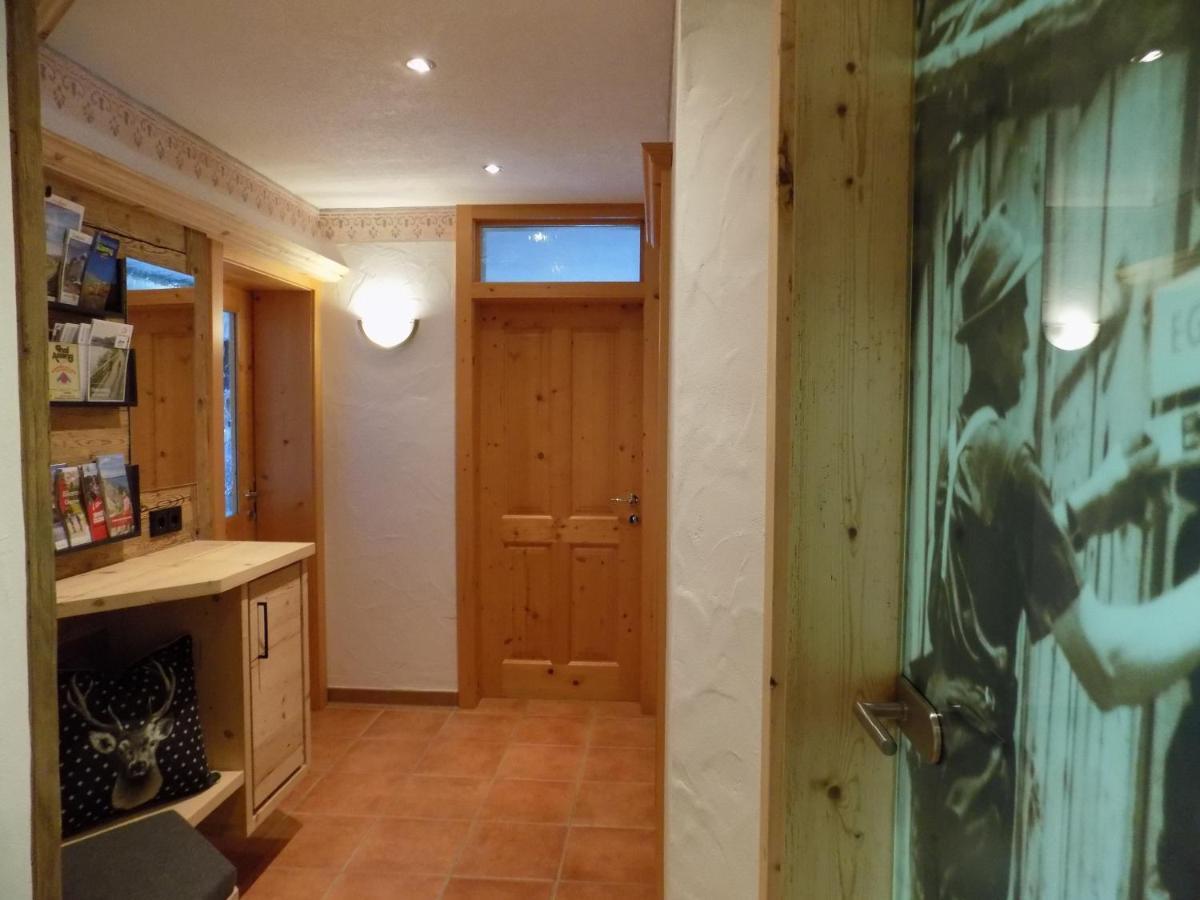 Appartements Obergollerhof Assling エクステリア 写真