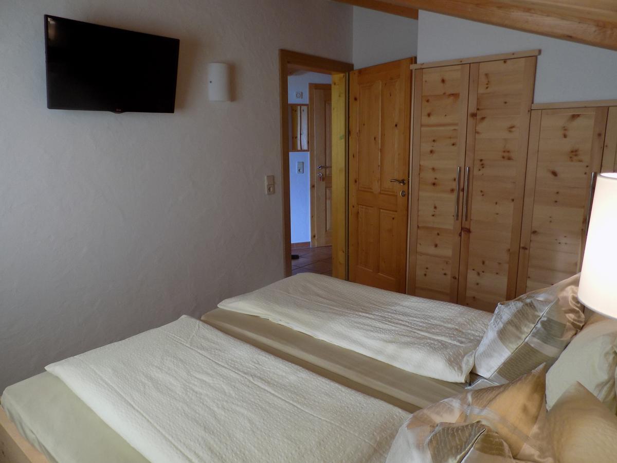 Appartements Obergollerhof Assling エクステリア 写真